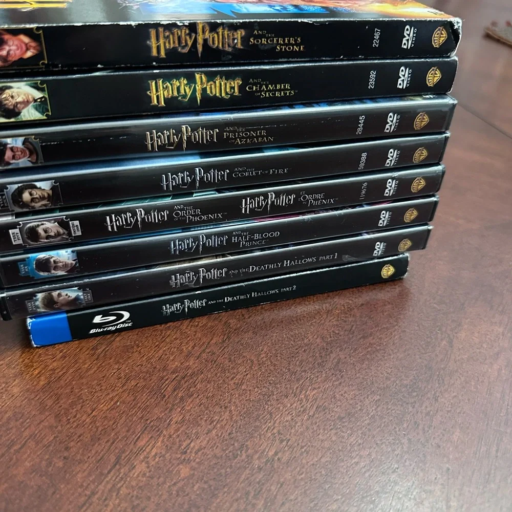 Harry Potter Movies Complete DVD Set - Picture 9 of 9